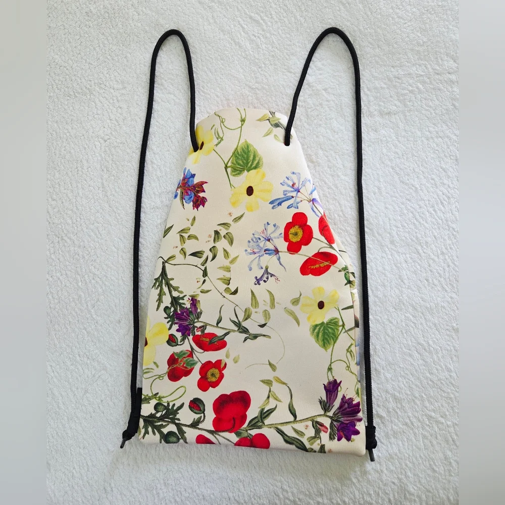 Triangl Swimwear Neoprene Floral Paloma Women's Bag